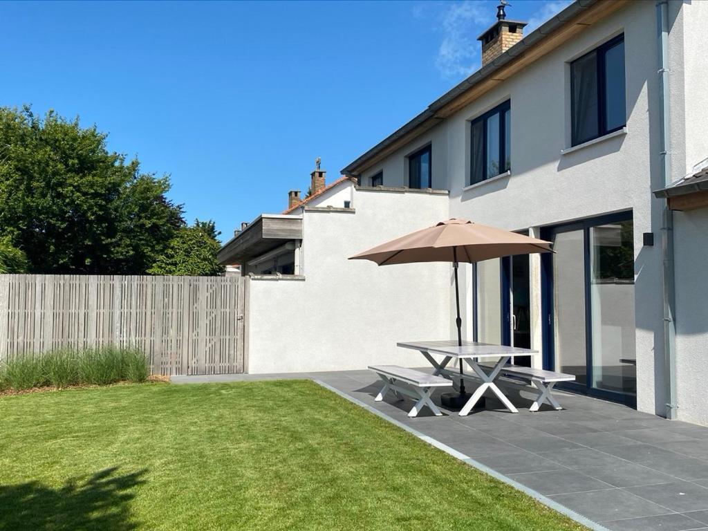 Die Huis 14-Een Oase Van Rust Tussen Polders En Kust Oostende Ngoại thất bức ảnh